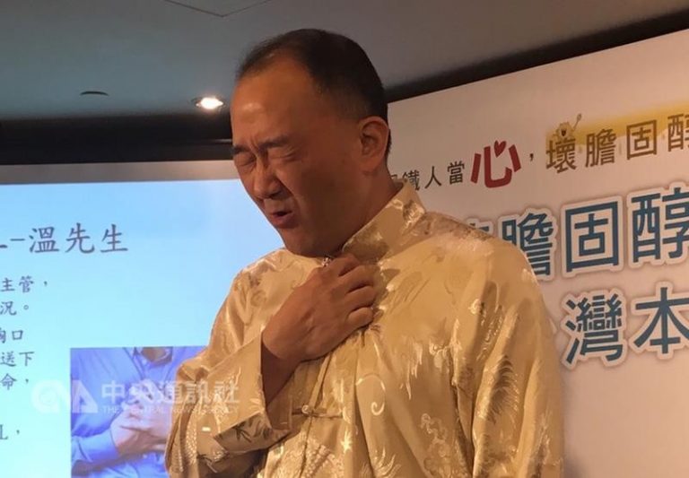 蹲馬桶竟冒冷汗腿軟 心肌梗塞險丟命