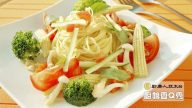 厨娘香Q秀：异国美食——蒜味鲜蔬天使面