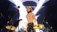 日本传奇乐团X JAPAN 纪录片《WE ARE X：X JAPAN重生之路》  团长Yoshiki泪眼话当年！