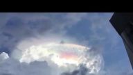 這是另一個世界嗎？天空顯現神奇景象被網友拍下