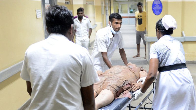 斯里蘭卡首都垃圾場大火崩塌 至少6死10傷