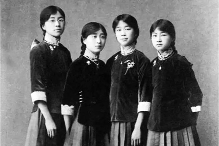 民國，那個校服最美的年代