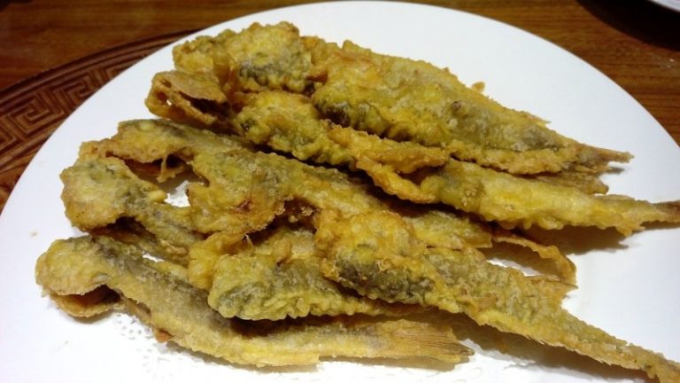 煎魚時加上「它」，保證不破皮不黏鍋！趕緊學起來！