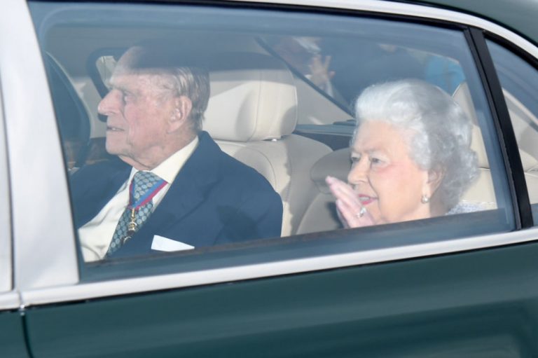 故弄玄虛？英女王急召王室成員 竟為這件事
