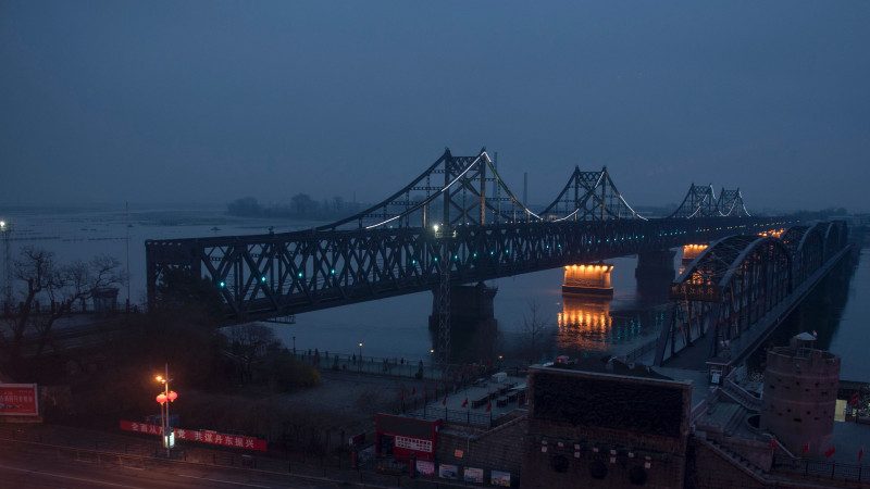 美媒：北京考虑掐断朝鲜命脉 5月或关闭鸭绿江桥