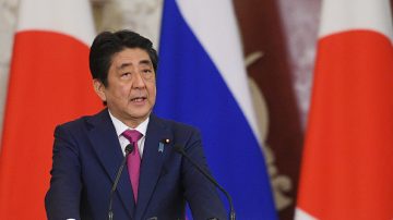 安倍：应对朝鲜导弹 对抗恐怖主义