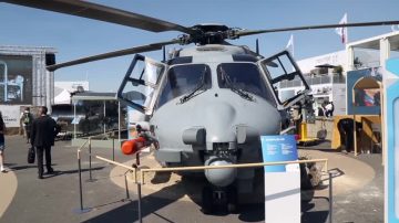 巴黎航展 NH90直升机caïman特写