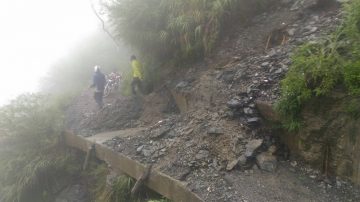 能高越嶺步道落石 步行增2小時 豪雨期勿入山