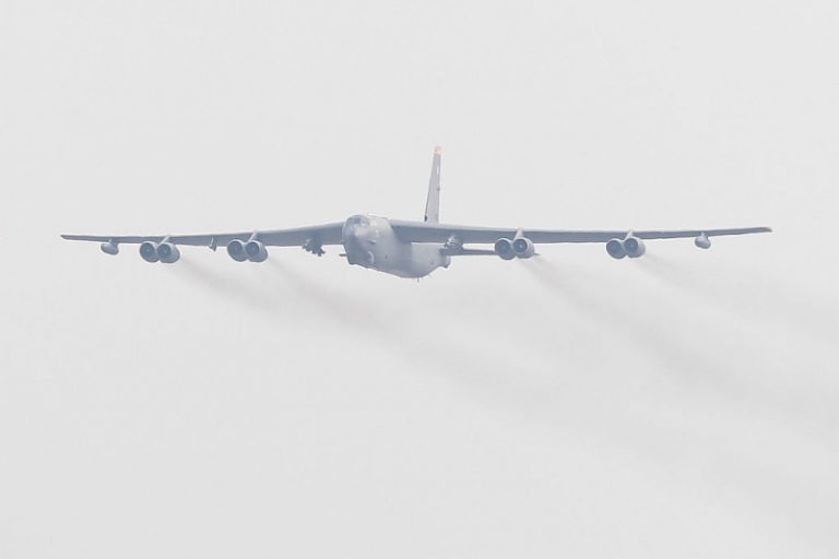美轟炸機飛波羅的海 俄派戰鬥機攔截