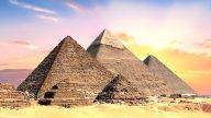 「遠古發電站」？古埃及金字塔揭秘