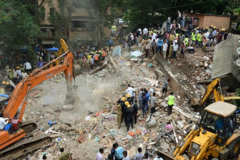 印度孟買建築倒塌 9死約40人受困