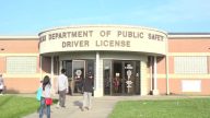 德州驾考9月实行新规 增加分心驾驶课程