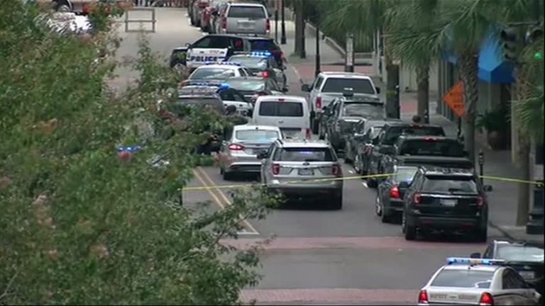 美南卡州槍手挾持人質  被警擊傷落幕