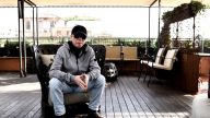 冯小刚：年轻人不要总叫嚣着打仗 手撕鬼子是误导