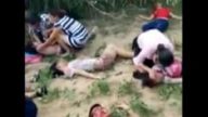 中国莆田保母车载31人堕河 传司机学童至少16死