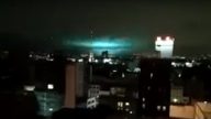 強震引發奇景 墨西哥暗夜驚現神秘藍綠光