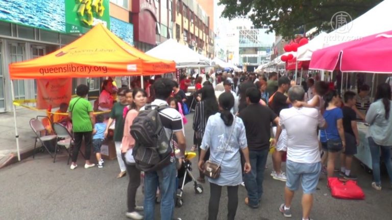 法拉盛街坊節人潮湧湧  吃喝玩樂超齊全