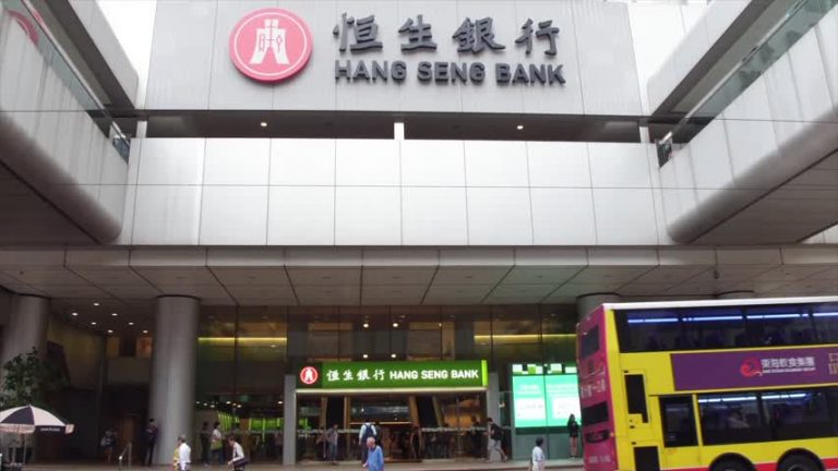 十九大次日 恆指爆小股災跌552點