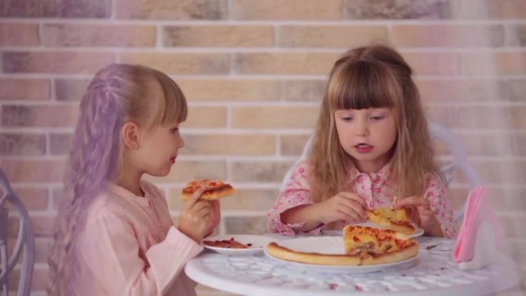 幼兒消化不良？中醫：按摩加合理飲食