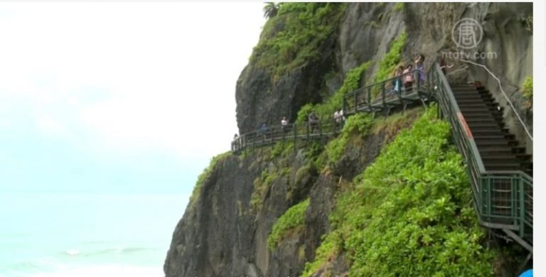 1000步的繽紛台灣：吃超美味原住民風味餐 走訪天空步道看美景