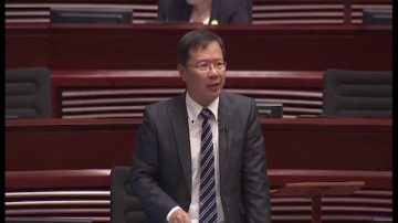 中共促立國歌法 港泛民憂追溯力