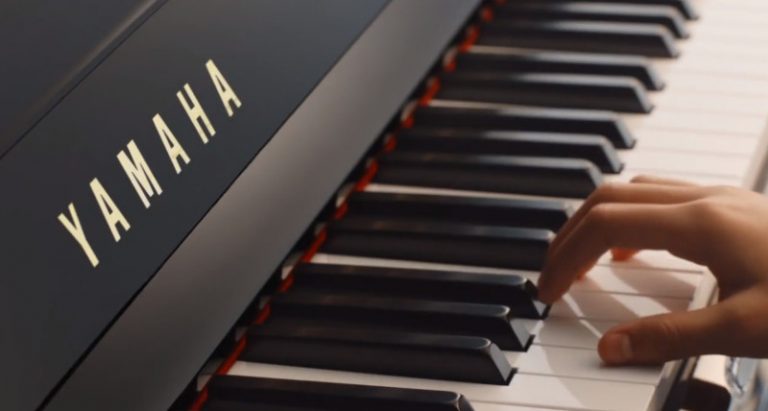 【廣告】YAMAHA鋼琴