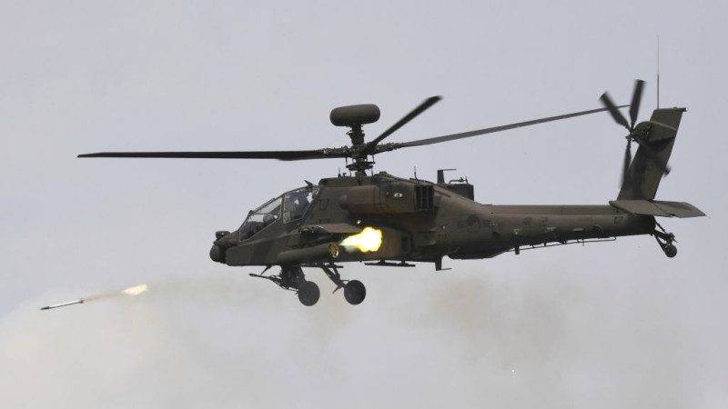 韓軍提升戰鬥力 阿帕契首度發射「地獄火」飛彈