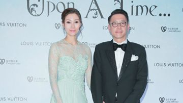 李嘉欣庆与富商许晋亨陶婚：幸运找到彼此