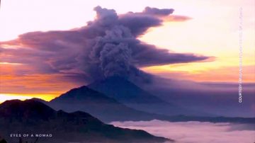 印尼巴厘岛火山再次喷发