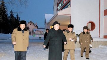 “斩首日”来临金正恩出没无常 父亲忌日行踪成迷