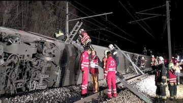 疑人為疏失 奧地利兩列客運火車相撞釀8傷