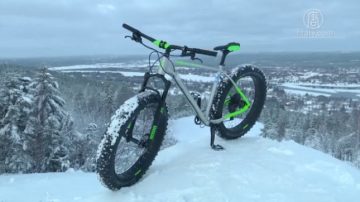 越野冰雪極地美景 「肥胖」自行車正流行