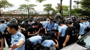 人權觀察報告：中國人權日益惡化