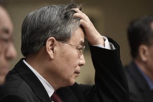 范长龙子牵出恒丰银行黑幕郭树清避之不及 专题 习近平打虎动态 新唐人中文电视台在线