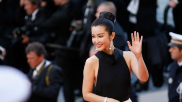 分享打入好莱坞学习法 李冰冰英语单词贴满墙