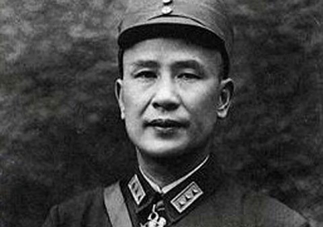 他把林彪彭德怀打得落花流水 最终被蒋介石收服