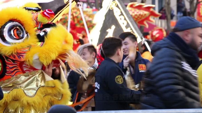 巴黎華人新年大遊行 各族民眾歡迎