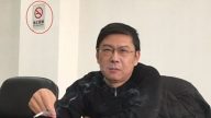 “郑州撤梯案”再热 官员成“亮点”