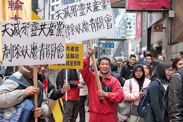 青關會擾亂銅鑼灣 商戶遊客齊斥責