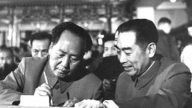 揭秘：周恩來與毛澤東週旋到死 毛三次挨整差點被槍斃