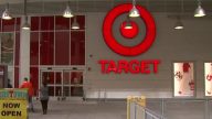 勞工市場回暖  Target、Walmart加薪