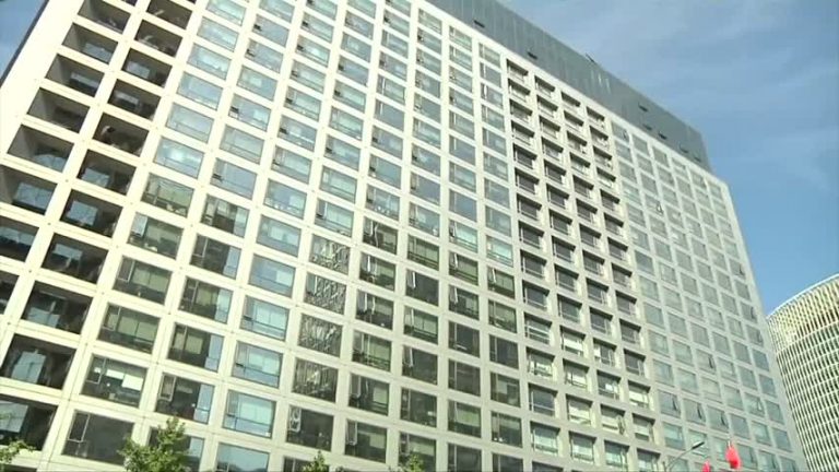 中國收緊審批新股 港證監會擬打壓賣殼