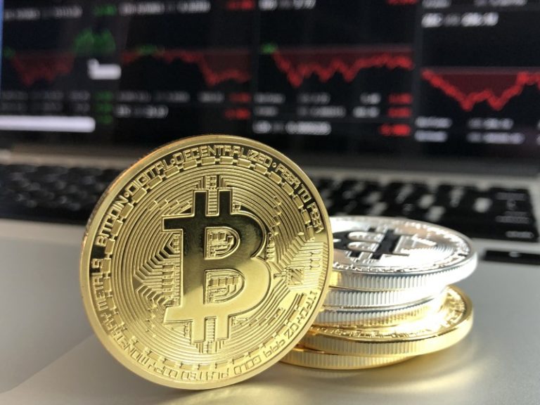 比特幣價值大跌 接近網絡經濟泡沫崩潰水平