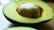 每天半顆酪梨 遠離高血脂（視頻）
