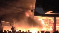 泰國芭達雅驚傳爆炸 大火竄燒整條街景象駭人(視頻)
