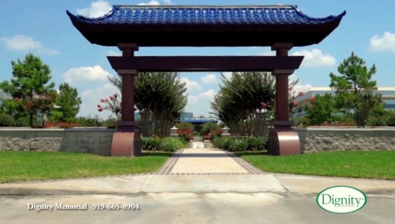 【廣告】Dignity Memorial 墓園公司  現特價優惠
