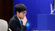 曾因惨败于AlphaGo落泪 中国棋手柯洁将再战AI