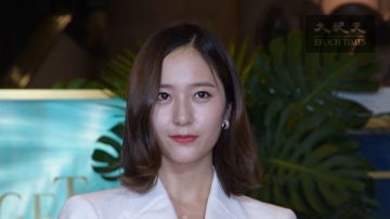 f(x)Krystal長腿時尚 到無人島指定帶姊姊