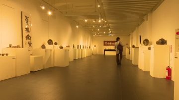 台东原矿土入陶艺作品 柴烧展在地朴拙风貌