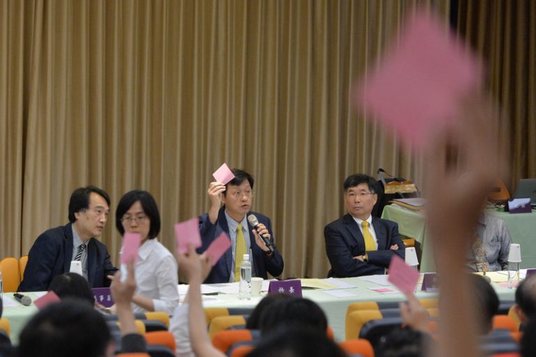 台大校務會議 要求教育部儘速聘任管中閔